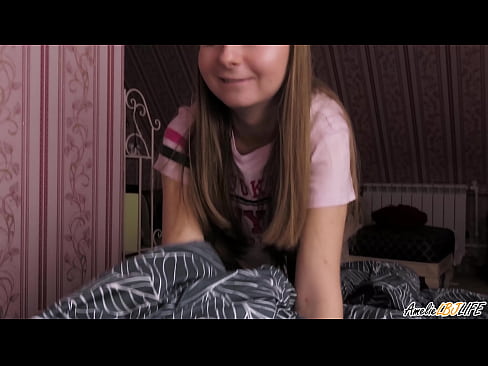 ❤️ Tarraingíonn Blondie BFF go domhain uirthi agus faigheann sí cum ina béal ❤️❌ Porn crua uainn ga.xxx050890.ru ️❤