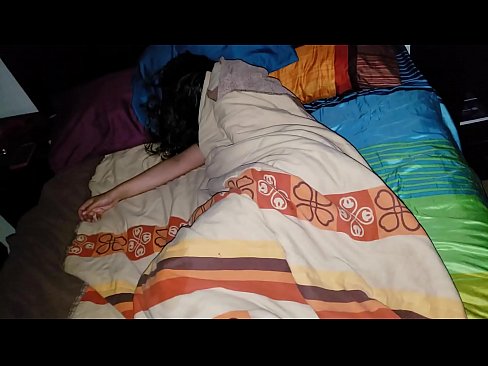 ❤️ Stepson ag bualadh lena leasmháthair óg agus í ina codladh. ❤️❌ Porn crua uainn ga.xxx050890.ru ️❤